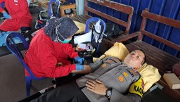 Polres Nganjuk Bersama Rumah Sakit Bhayangkara Nganjuk Gelar Bakti Sosial dan Bakti Kesehatan Pengabdian AKABRI 91 ke-32 Tahun 2023