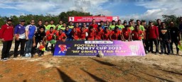 Bupati Kapuas Hulu Buka Turnamen PORTY CUP Tahun 2023 di Desa Temuyuk