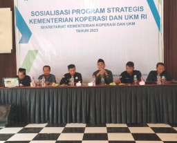 Komisi VI DPR RI Bekerjasama Dengan LSM JAKPRO Bertajuk Sosialisasi Program Strategis Kementerian Koperasi dan UKM RI