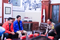 Kapolrestabes Surabaya Terima Audiensi Kelompok Cipayung Plus