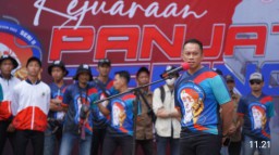 Bupati Kapuas Hulu Membuka Kejuaraan Panjat Tebing Tingkat Pelajar se-Kapuas Hulu