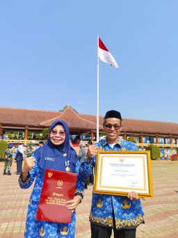 Selamat, Puskesmas Cimanggu Terima Penghargaan Dari Pemda Pandeglang Atas Diraihnya Akreditasi Paripurna