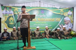 Kapolres Jembrana Hadiri Peringatan Maulid Nabi Muhammad SAW 1445 H di Musholla Miftahussholah