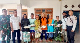 Babinsa Klabang Koramil 0822/03 Tegalampel dan Bhabinkamtibmas Beri Bantuan Sembako Bagi Keluarga Kurang Mampu