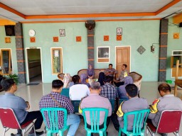 Program Jumat Curhat Polres Malang Melalui Polsek Ngajum, Guna Serap Aspirasi Masyarakat dan Mempererat Hubungan