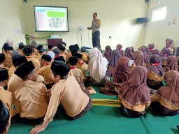 Langkah Pro Aktif Polres Malang di SDN 2 Tunjungtirto Singosari, Guna Melindungi Pelajar Dari Ancaman Bahaya Narkoba