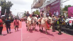 Meriah dan Sukses, Karnaval Pesona Gondanglegi