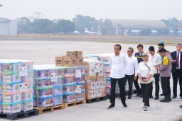 Polri Kerahkan Pesawat Distribusikan Bantuan Kemanusiaan ke Warga Palestina di Gaza