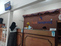 Ungkapan Terima Kasih Wartawan Media Berita-kompas.com, Taufik Hidayat Pada Bank Sampang