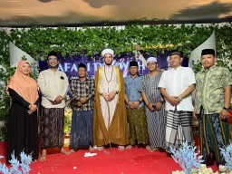 Maulid Nabi Bertajuk Safari Dakwah Sukses Digelar Suara Madura Bersama AJS
