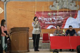 Minggu Kasih, Polda Bali Datangi Yayasan Duta Bina Bhuana