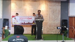 Satpamobvit Polresta Denpasar Gelar "Minggu Kasih" di GPdI Calvari Capel