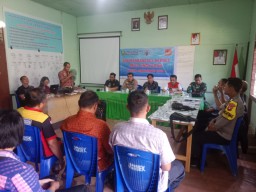 Hadiri Musrenbang Desa Engkahan, Babinsa 1204 - 02 / Sekayam Dukung Program Pemerintah