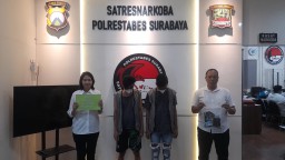 Dua Pengedar Barang Haram Berhasil di Bekuk Satresnarkoba Polrestabes Surabaya