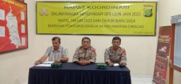 Jelang Pengamanan Nataru, Polsek Ciracas Gelar Rakor Bersama Pengurus Gereja