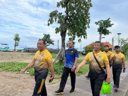 Polres Bandara Ngurah Rai Giat Olah Raga Jalan Santai