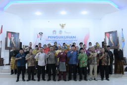 Membangun Kesatuan di Tengah Keragaman Kabupaten Kayong Utara