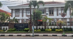 Beberapa Dugaan Kasus Tipikor Hilang Seperti Ditelan Bumi, Bukti Ketidak Becusan Kinerja Kejari Lamongan