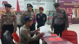 Polres Pamekasan Siagakan Personel 24 Jam di Kantor KPU dan Gudang Logistik Pemilu 2024