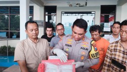 Bermodus Paket Kopi, Seorang Kurir 1 Kilogram Sabu Dibekuk Satresnarkoba Polres Bangkalan