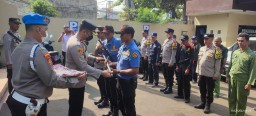 Kapolsek Matraman Pimpin Apel Kesiapan dan Peningkatan Tugas Siskamling