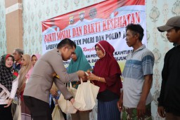 Polres Nganjuk Kembali Gelar Bakti Sosial dan Pengobatan Gratis Untuk Warga Kwagean