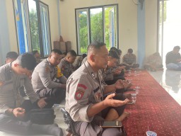 Binrohtal Polres Kayong Utara Doa Bersama Harapkan Pemilu 2024 Aman