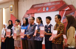 Bupati Kapuas Hulu Launching Program Merdeka Belajar