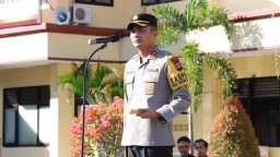 Kapolres Buleleng Laksanakan Giat Pimpin Apel Pagi
