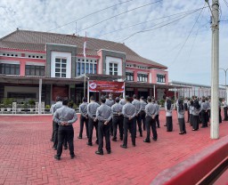 Lapas Narkotika Kelas IIA Pamekasan Kanwil Kemenkumham Jatim Gelar Upacara Peringatan Hari Bela Negara ke-75 Tahun 2023