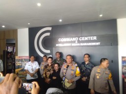 Kapolda Jatim Resmikan Alat Body Camera di Satlantas Polrestabes Surabaya