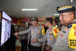 Kapolda Bali Lakukan Pengecekan Akhir Dalam Pengamanan Natal dan Tahun Baru 2023-2024 di Pelabuhan Padang Bai