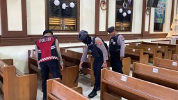 Polres Pasuruan Kota Lakukan Sterilisasi dan Pengamanan Peribadatan Natal Tahun 2023