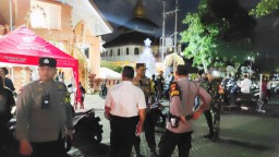 Kapolsek Kuta Selatan Kontrol Misa Natal Hari ke-2 di Gereja Maria Bunda Segala Bangsa Puja Mandala Nusa Dua