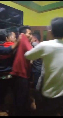 Pimpinan Pondok Pesantren Siddiqiyah Simo Soko Tuban, DiLaporkan Anak Didiknya Karena Tindakan Penganiayaan