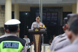 Polres Nganjuk Gelar Apel Kesiapan Pengamanan Malam Tahun Baru 2024
