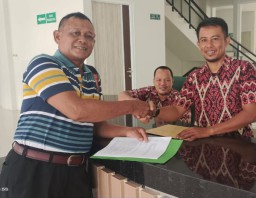 Pelayanan DPMPTSP Kalbar Secepat Kilat Sesuai Undang - Undang Pelayanan Publik