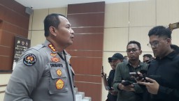 Polda Jatim Gelar DoorstopTerkait Kasus Penembakan di Sampang