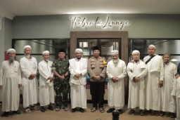 Komjen Pol Purn Anton Bachrul Alam Sambangi Polresta Malang Kota