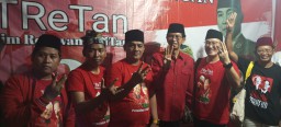 Posko TRETAN Adakan Nobar Debat Capres ke-3, Ketua DPRD Kota Surabaya Hadir Langsung