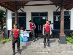 Polda Bali Terus Perketat Pengamanan Gudang Logistik Pemilu