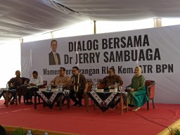 Dialog Bersama Dr. Jerry Sambuaga Wamen Perdagangan RI
