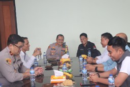 Jalin Sinergisitas Proporsional, Kapolresta Tangerang Bareng Sekda Kunjungi Bawaslu