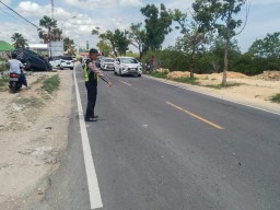 Berusaha Mendahului Dua Mini Bus,Terlibat Laka Lantas di Jalan Taddan Camplong