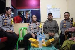 Polres Pelabuhan Tanjung Priok Aktif Kunjungi Satkamling di Wilayah Muara Angke