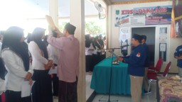 140 Orang Anggota KPPS Desa Rebalas Kecamatan Grati di Lantik Oleh Ketua PPS