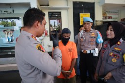 Gagal Makan-makan, Seorang Pengamen Keburu Diringkus Polres Bangkalan