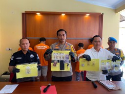 Pengungkapan Tindak Pidana Narkotika Kapolres Buleleng Proses Hukum Lima Orang Jadi Tersangka