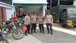 Persebaya Lawan PSIS Semarang di GBT Polsek Simokerto Turut Mengamankan