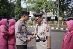 Kapolres Sampang Pimpin Serah Terima Jabatan Kasat Intelkam dan Kapolsek Banyuates